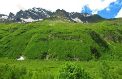 горы, природа Кавказа, скалы, Большой Ткач, растения, фото